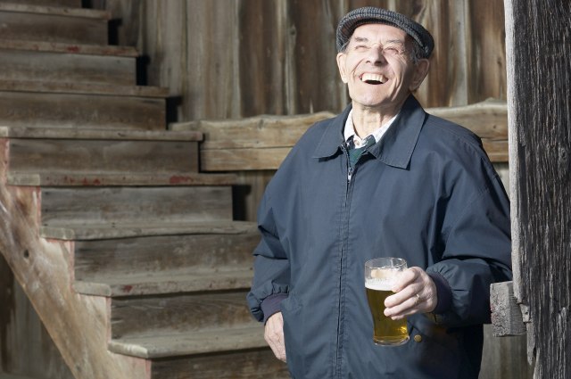 Naučnici potvrdili: Umerena konzumacija piva produžava život